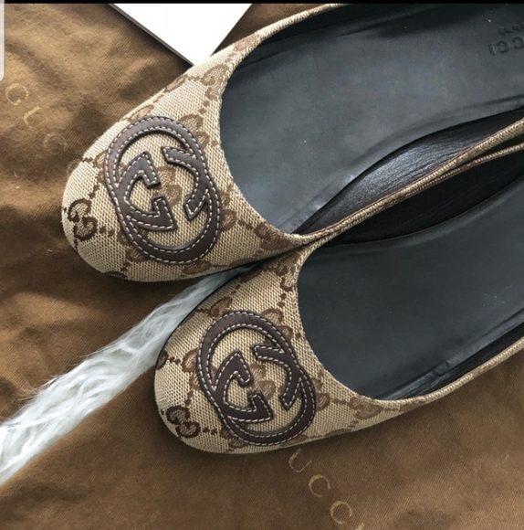🆕️ Authentic Gucci Flats - Picture 2 of 8